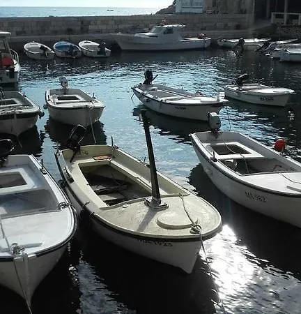 Maris * Drvenik (Split-Dalmatia)